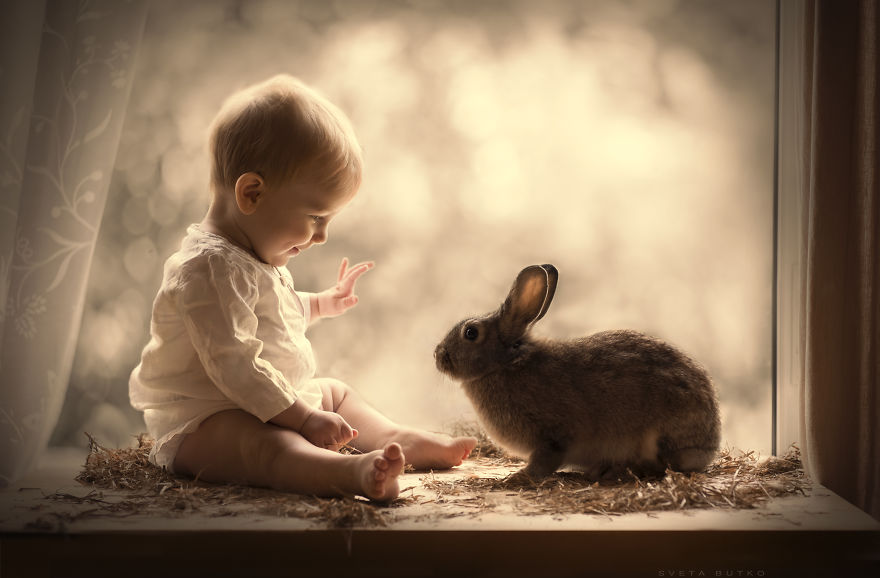 She Left Behind Her Career For Taking Adorable Pics Of Kids And Animals. The Result She Got Will Amaze You. She Left Behind Her Career For Taking Adorable Pics Of Kids And Animals. The Result She Got Will Amaze You.