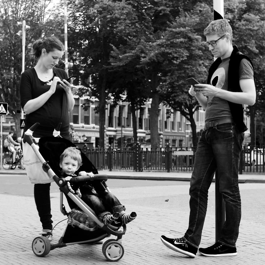 Gotta Catch ’em All: Smartphone Zombies Caught In The App