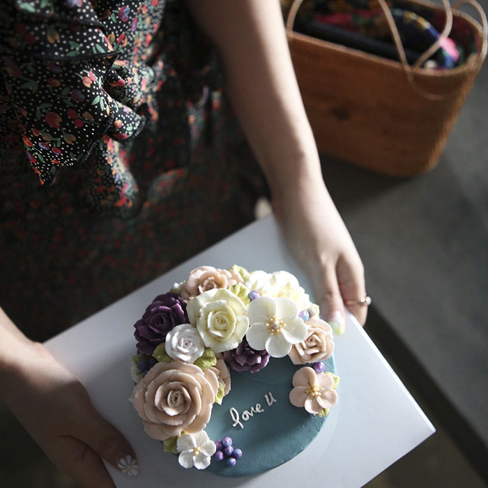 Buttercream Flower Cakes