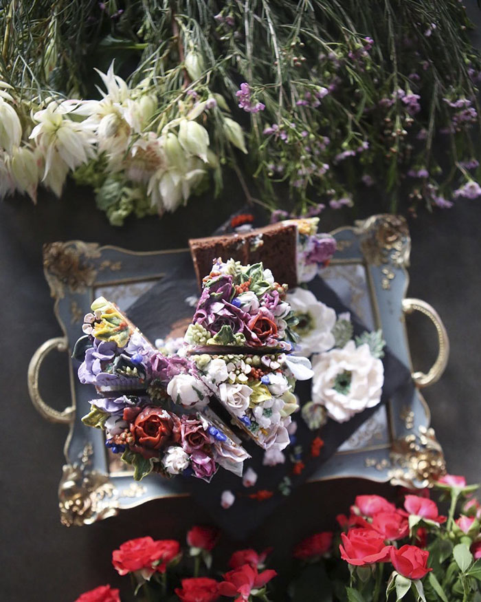 Buttercream Flower Cakes