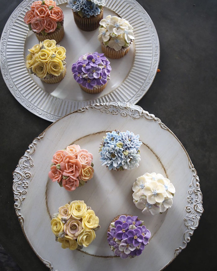 Buttercream Flower Cakes