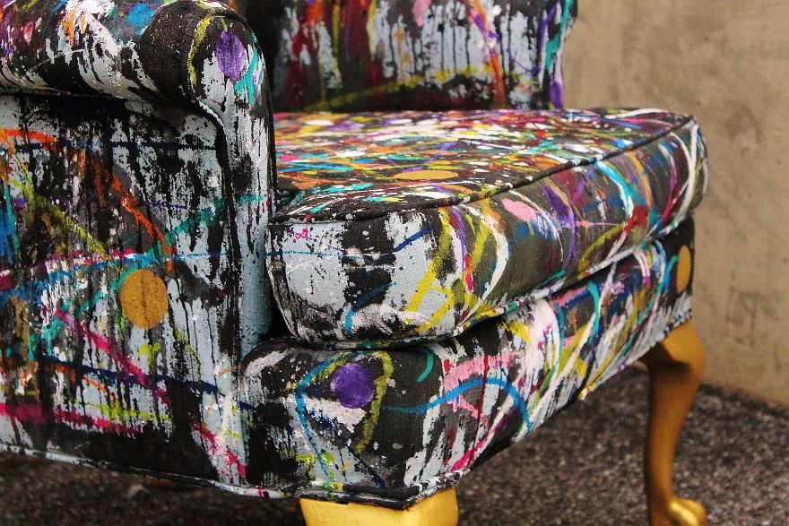 I Threw Buckets Of Paint On An Old Chair. Here's What Happened I Threw Buckets Of Paint On An Old Chair. Here's What Happened