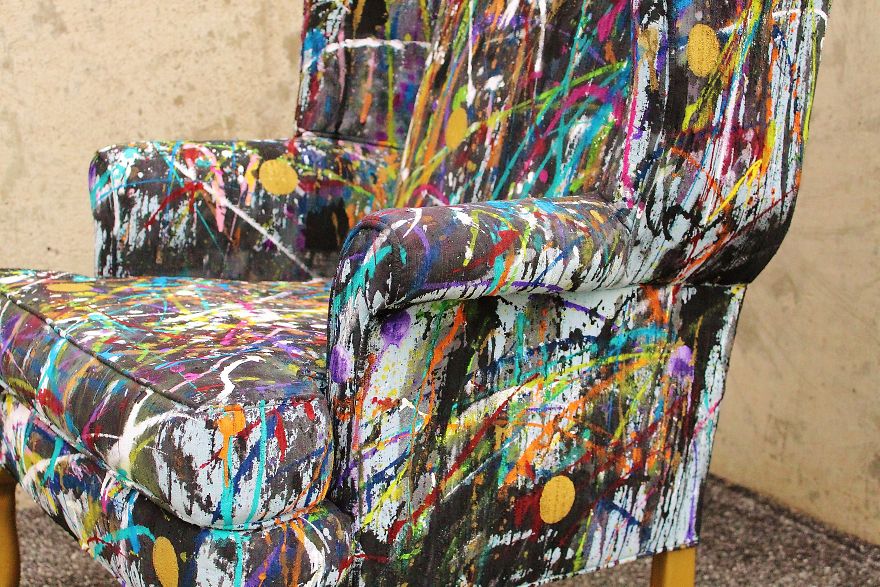 I Threw Buckets Of Paint On An Old Chair. Here's What Happened