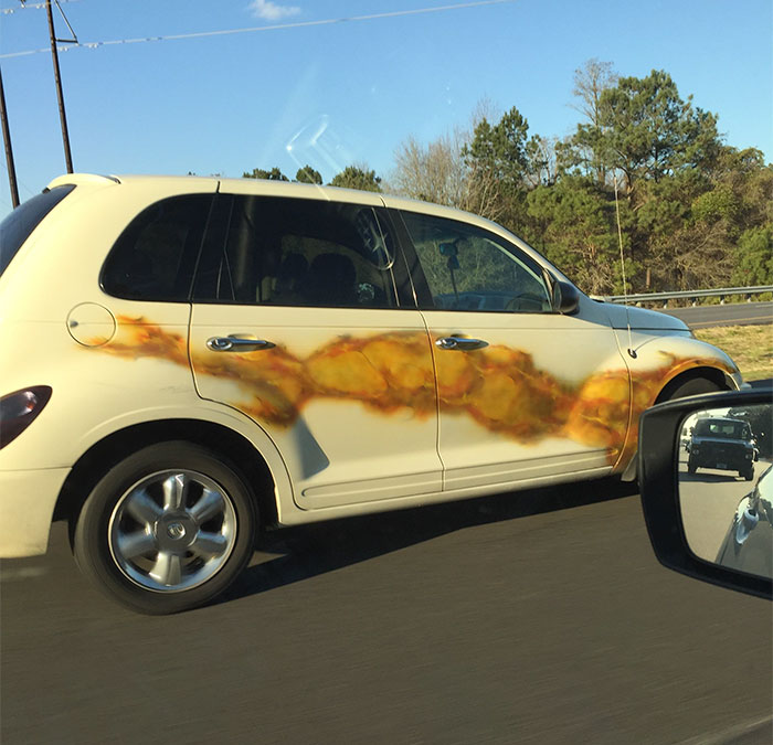 This Pt Cruiser Has A Diarrhea Streak