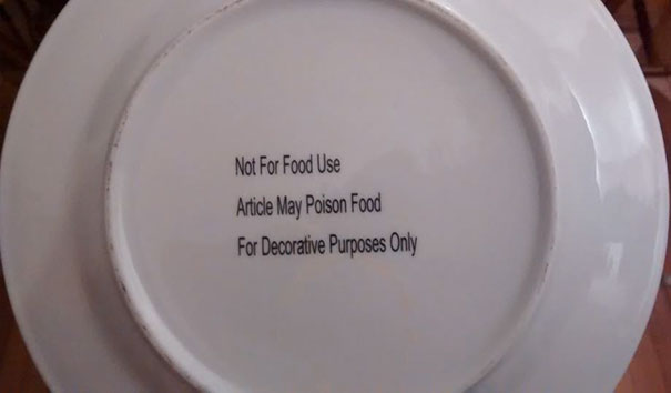 My Neighbor Brought Us A Plate Of Christmas Cookies. After Eating The Whole Plate, We Found This On The Bottom