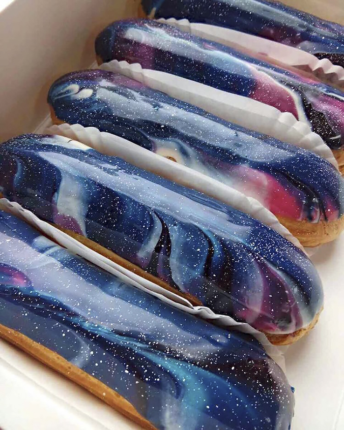 Ukrainian Bakery Creates Galaxy Eclairs That Look Too Good To Eat Ukrainian Bakery Creates Galaxy Eclairs That Look Too Good To Eat