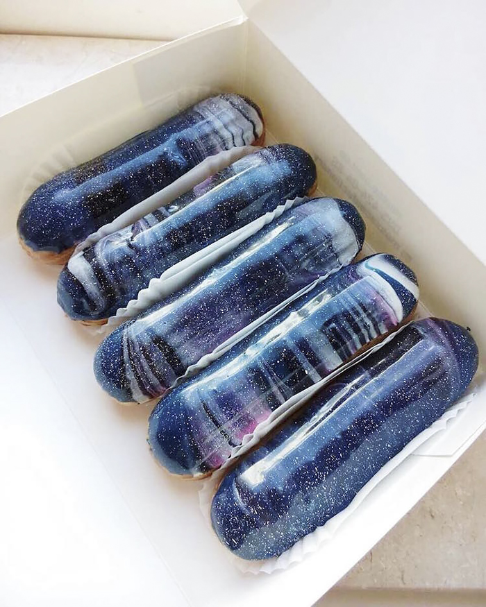 Ukrainian Bakery Creates Galaxy Eclairs That Look Too Good To Eat Ukrainian Bakery Creates Galaxy Eclairs That Look Too Good To Eat