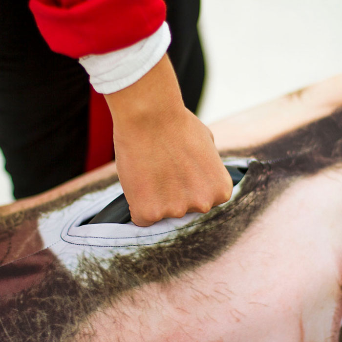 People Are Laughing At This Luggage Cover That Uses Giant Pic Of Your Face But It's Actually Genius