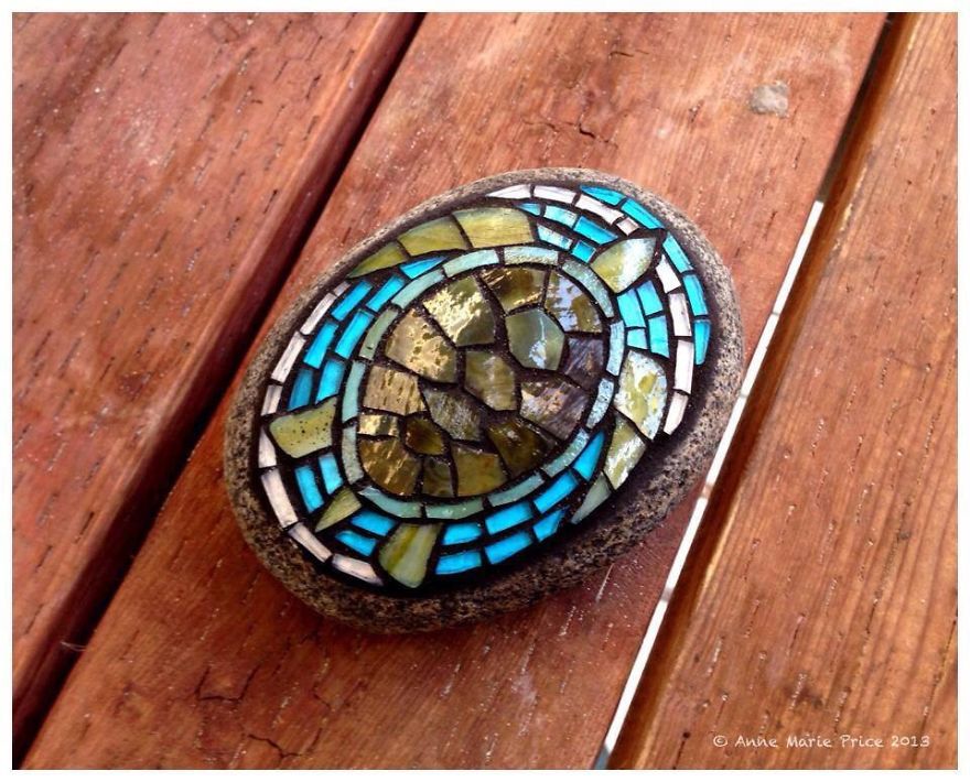 I Create Mosaics On Stone For My Garden