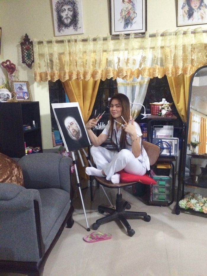 I'm A Nurse And I Use Syringes To Paint In My Free Time