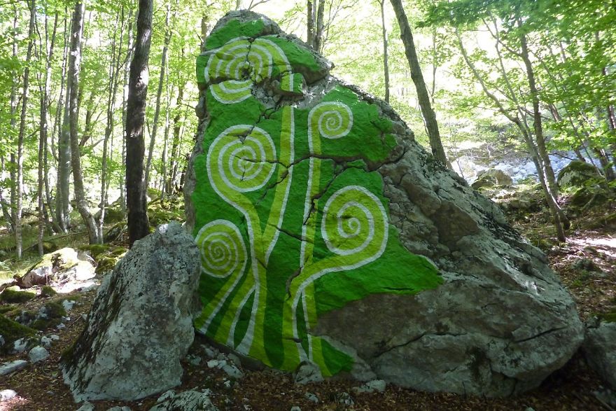 I Spent Three Years On A Croatian Mountain To Make This Contemporary Rock Art I Spent Three Years On A Croatian Mountain To Make This Contemporary Rock Art