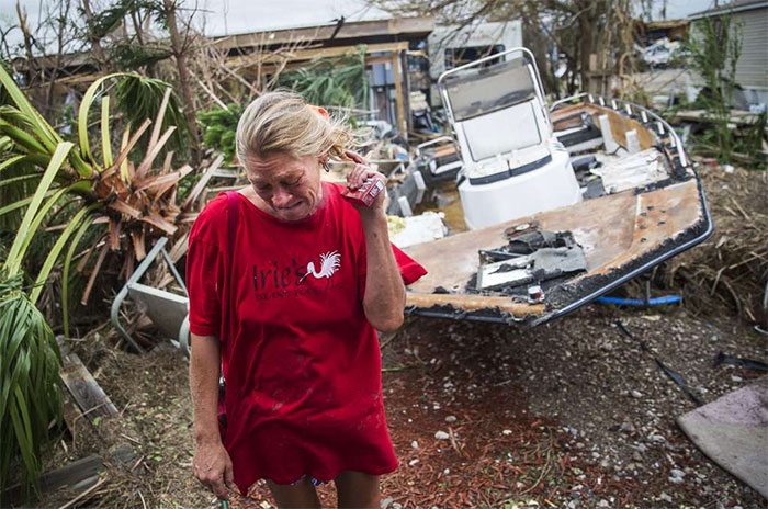 Melani Zurawski Cries While Inspecting Her Home In Port Aransas