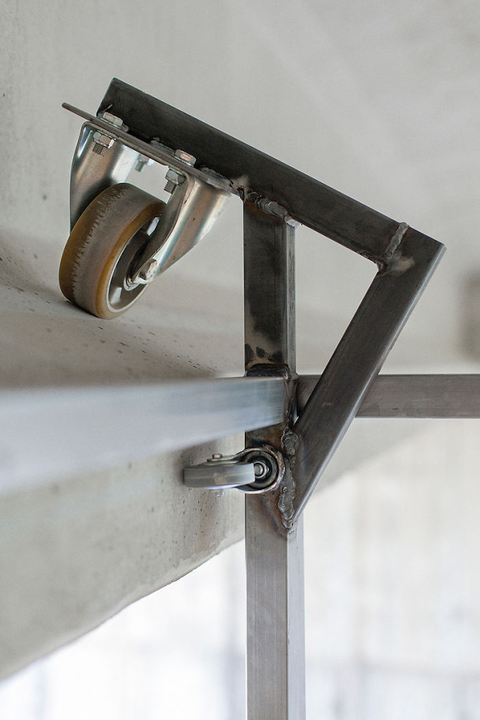 Designer Stuns Everyone In The World By Building A Secret Studio Beneath A Busy Bridge In Valencia