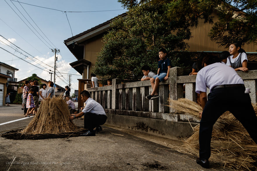 Three Lions Running Through The Burning Fire
