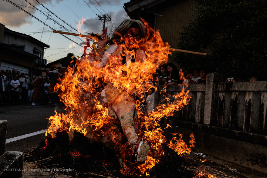 Three Lions Running Through The Burning Fire