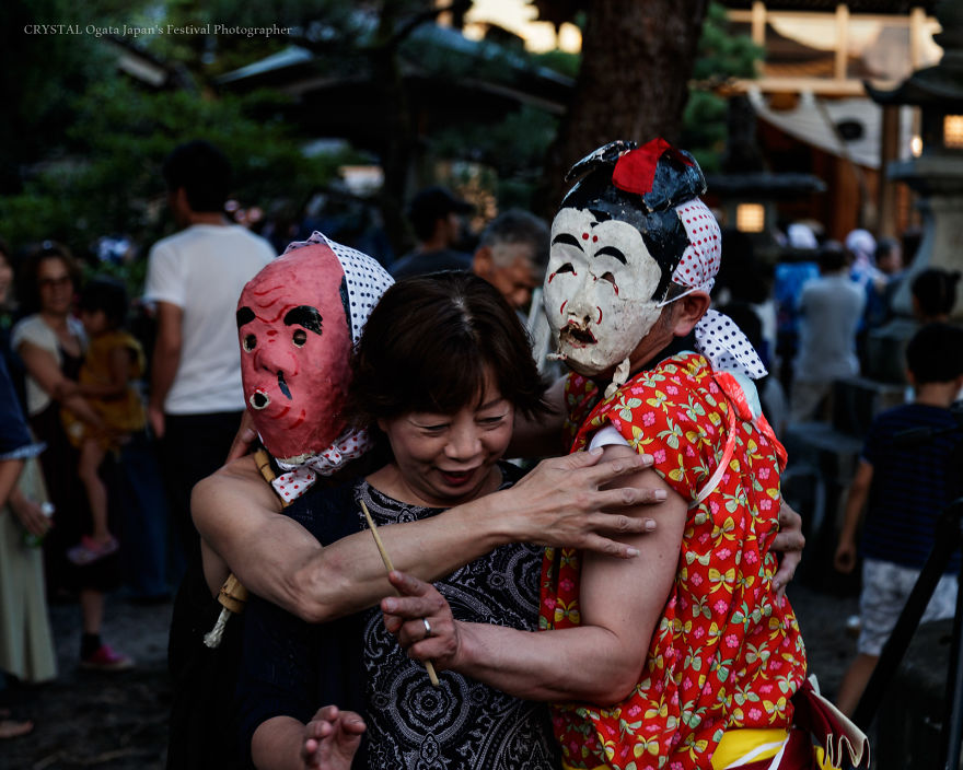Three Lions Running Through The Burning Fire