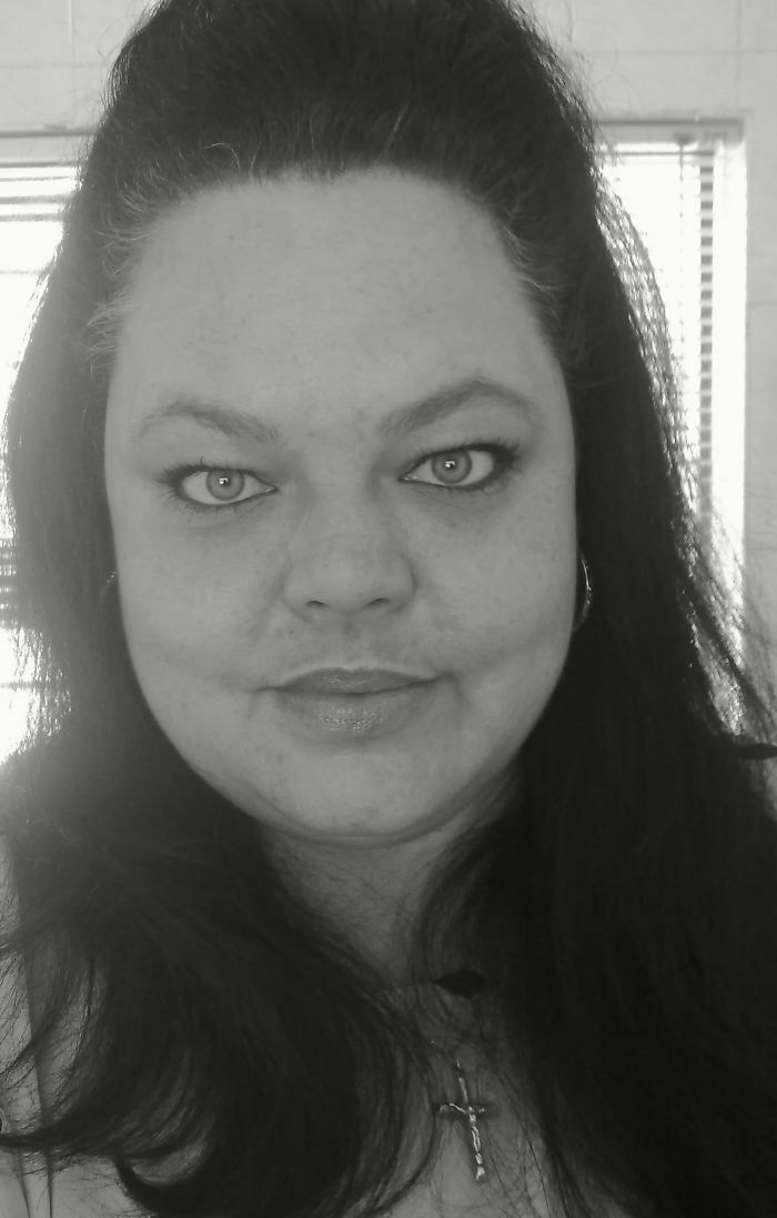 I'm Falling Apart Inside But Desperately Trying To Hide It On The Outside. Never Feel Good Enough. #depressionsucks #panicattacks #anxiety #justdontwanttogoon