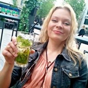 dragmetothemoon avatar