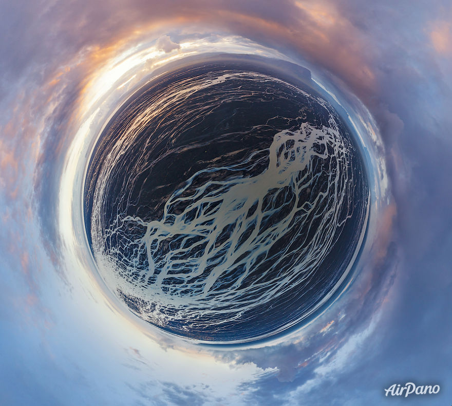 We Discover New Worlds