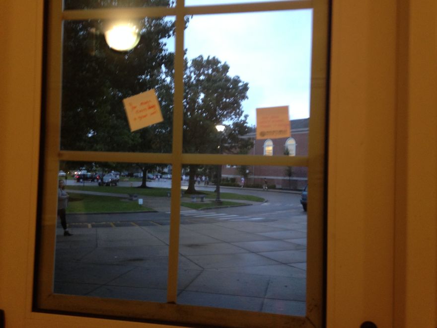 Students In My School Covered It's Lockers With Supportive Post-It Notes After 12th Grader Committed Suicide