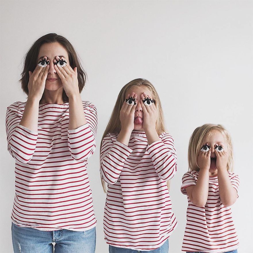 Mom-Two-Daughters-Portraits-All-That-Is-Three
