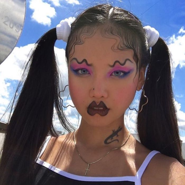 Squiggly Lips Are A Thing Now, And The Pics Will Make You Feel Uncomfortable