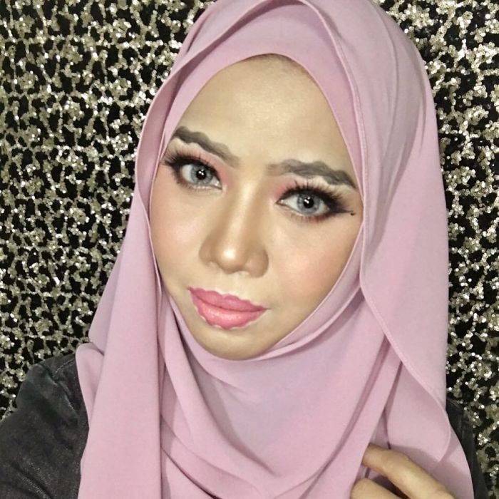 Squiggly Lips Are A Thing Now, And The Pics Will Make You Feel Uncomfortable Squiggly Lips Are A Thing Now, And The Pics Will Make You Feel Uncomfortable