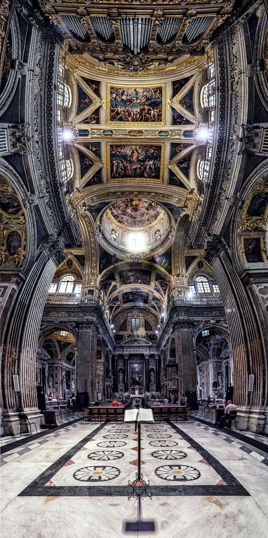 I Shoot Vertical Panorama To Search The Real Form Of Beautiful Architecture