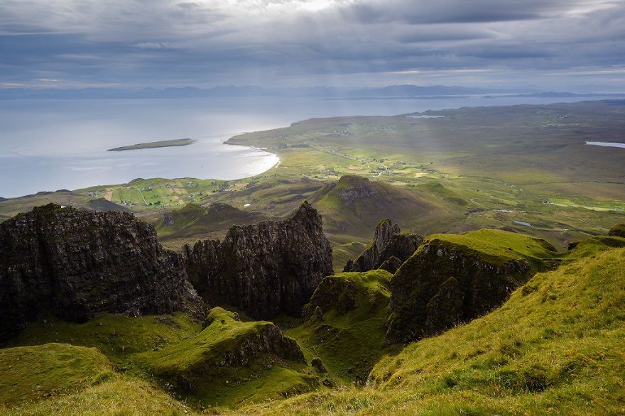 If You Love Hiking, Try Out Quiraing On The Isle Of Skye In Scotland If You Love Hiking, Try Out Quiraing On The Isle Of Skye In Scotland
