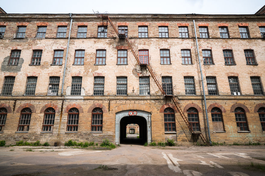 This Spooky Place Used To Be The Biggest Textile Factory In Europe This Spooky Place Used To Be The Biggest Textile Factory In Europe