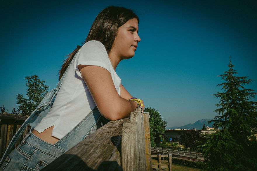 One Afternoon, Six Teenagers, One Camera... And No Smartphone At All !