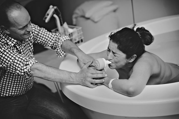 I Captured The Miracle Of Childbirth In All Its Glory