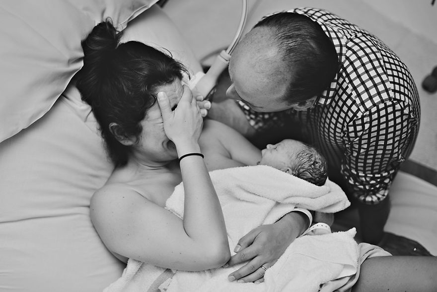 I Captured The Miracle Of Childbirth In All Its Glory