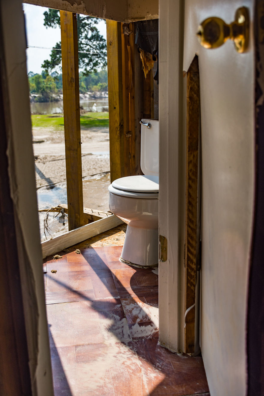 I Documented The Aftermath Of The Hurricane Harvey In North Houston (UPDATE) I Documented The Aftermath Of The Hurricane Harvey In North Houston (UPDATE)