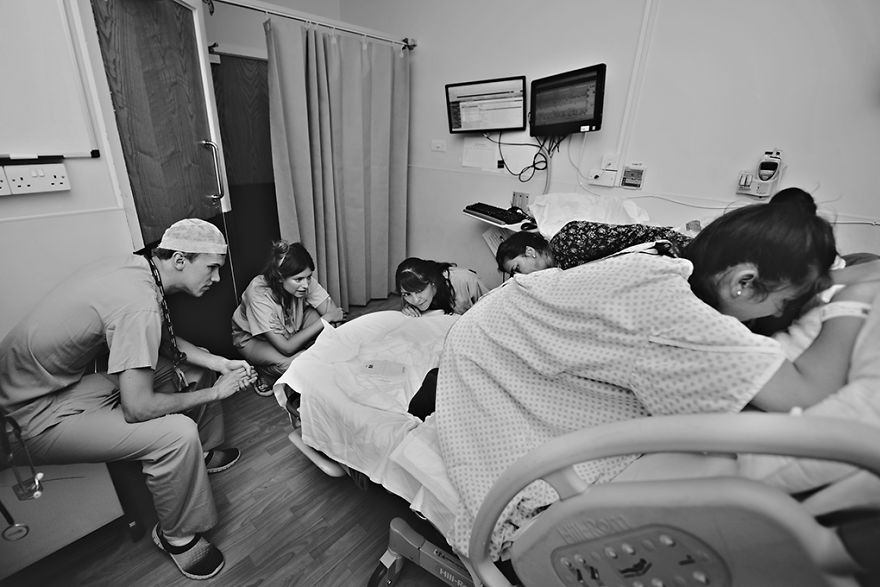 I Documented An Emotional, Tiring Yet Beautiful Miracle Of Birth