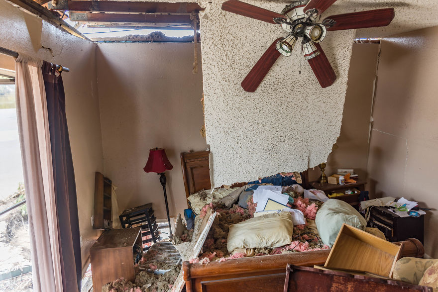 I Documented The Aftermath Of The Hurricane Harvey In North Houston (UPDATE) I Documented The Aftermath Of The Hurricane Harvey In North Houston (UPDATE)