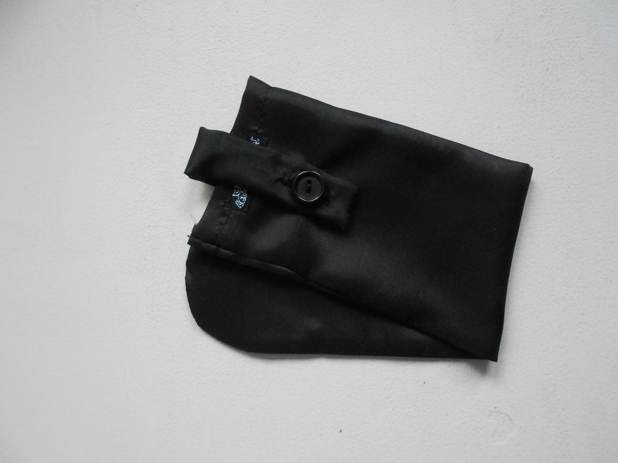 I Created A Silken "Sleepingbag" For Braids I Created A Silken "Sleepingbag" For Braids