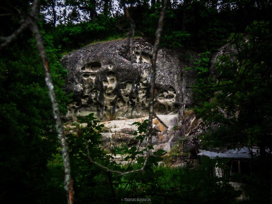 I Found These Strange Rocks With Alien-Like Faces On Them! I Found These Strange Rocks With Alien-Like Faces On Them!