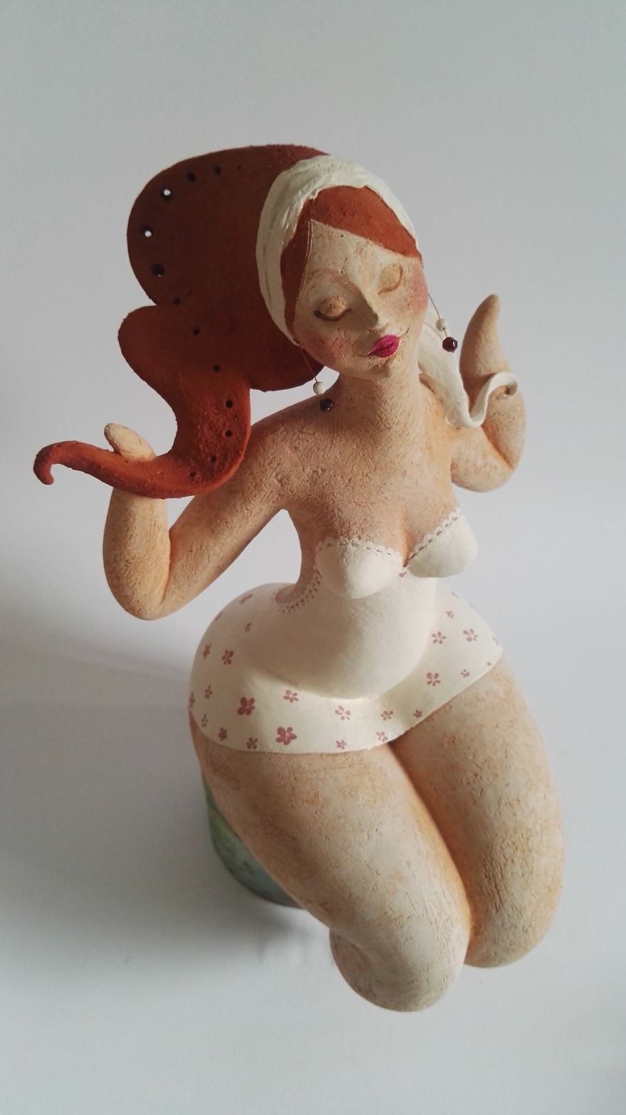 Donne E Gatti, Argilla E Rame