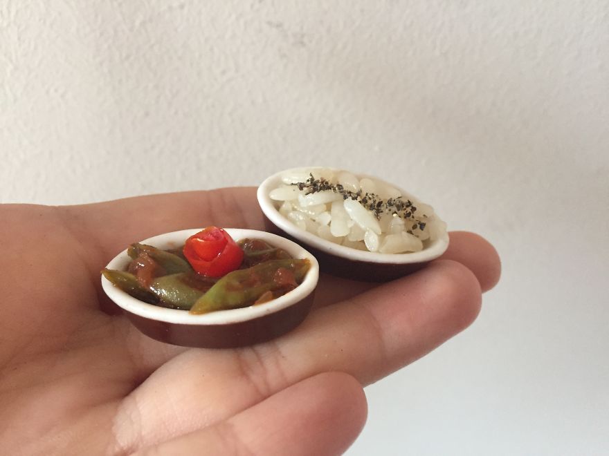 1:12 Scale Miniature Real Food From A Miniature Kitchen