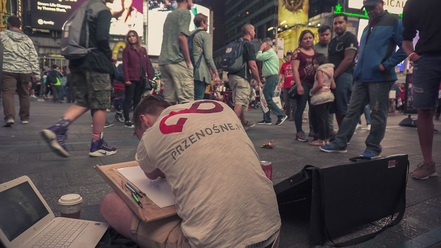 Incredible Artist On The Streets Of New York City! Incredible Artist On The Streets Of New York City!