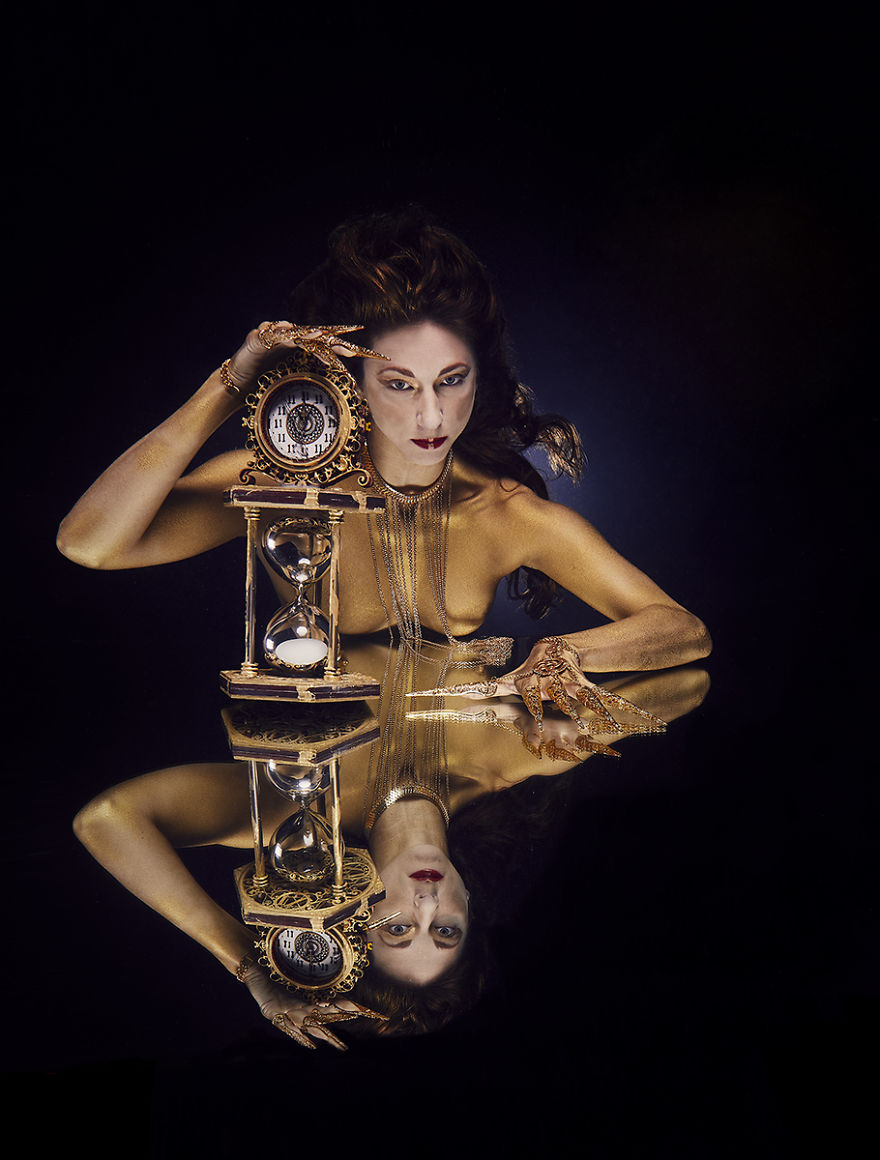 Surreal Underwater Imagery Tackles Climate Change Surreal Underwater Imagery Tackles Climate Change