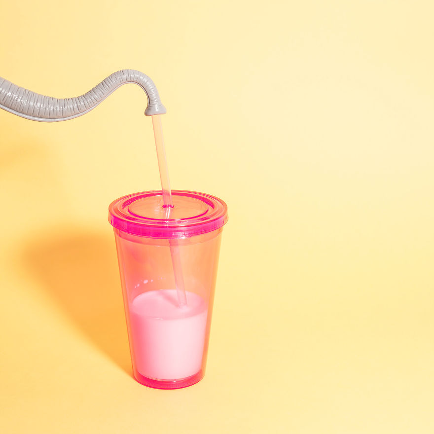 Julia Ramiro Martin: A Young Artist In A Pink World, Free And Singular