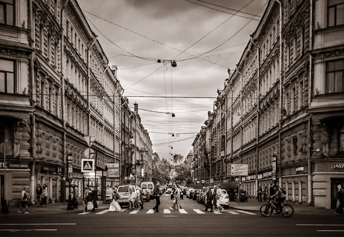 Photography With A Mirrorless Camera