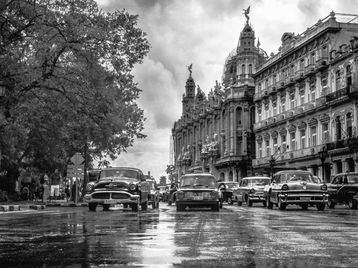 Photography With A Mirrorless Camera