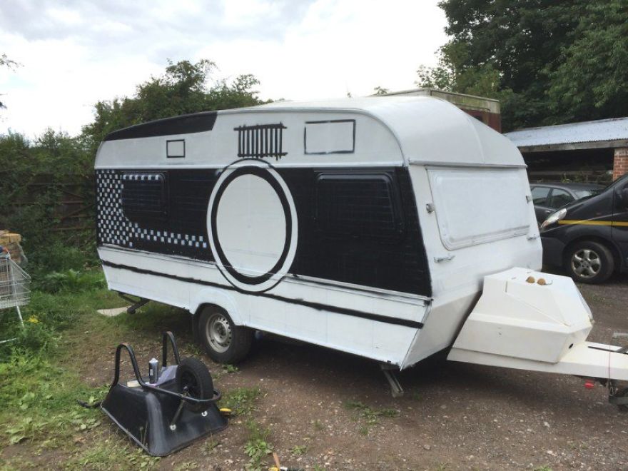I Turned A $200 Camper Into A Giant Camera And Portable Darkroom I Turned A $200 Camper Into A Giant Camera And Portable Darkroom