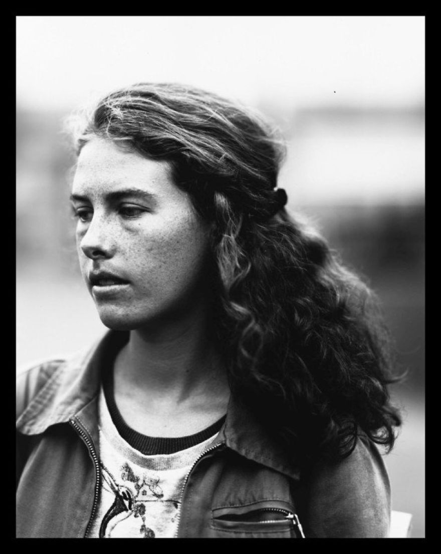 I Turned A $200 Camper Into A Giant Camera And Portable Darkroom