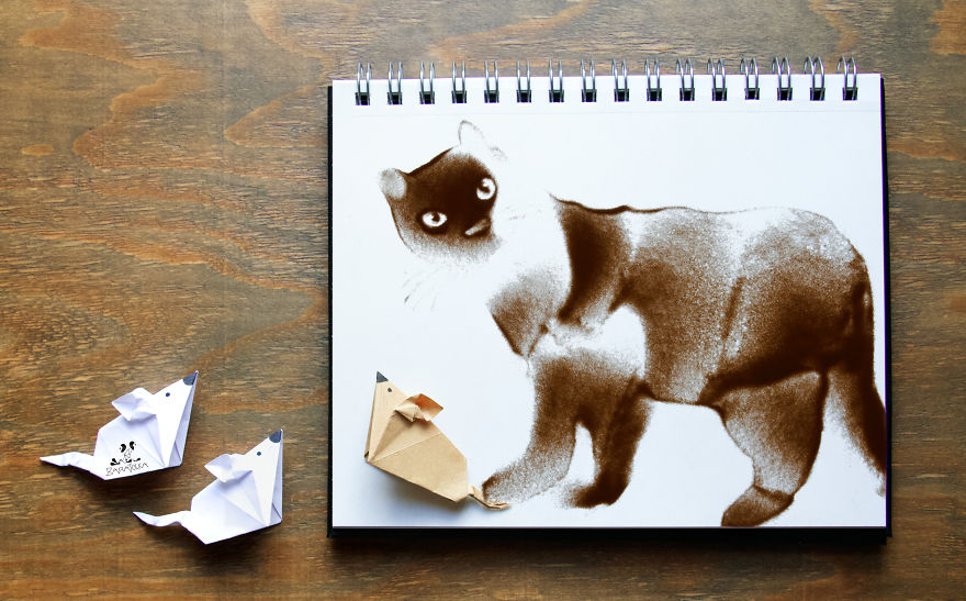 Artistic Team Uses Sand To Tell Visual Stories