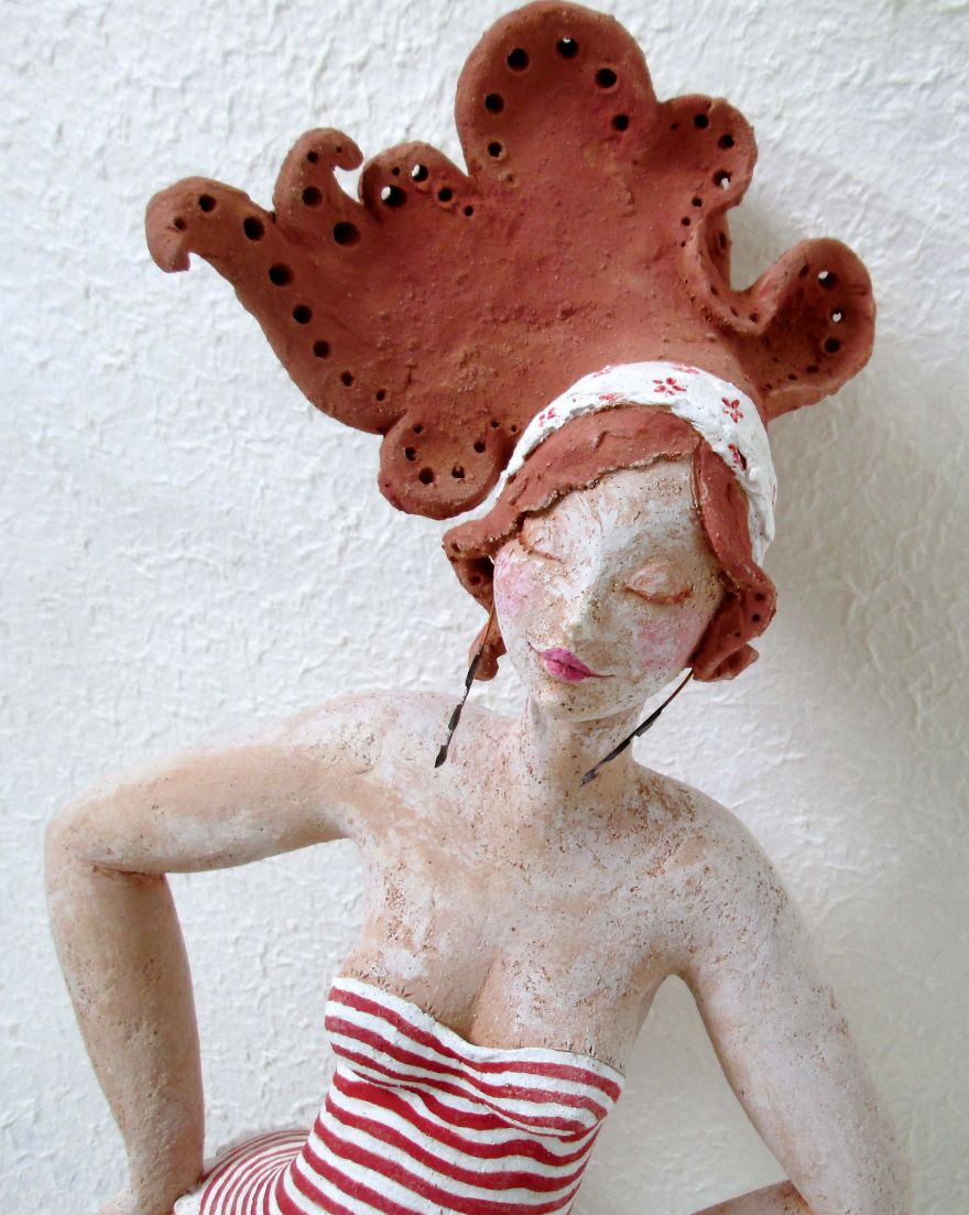 Donne E Gatti, Argilla E Rame