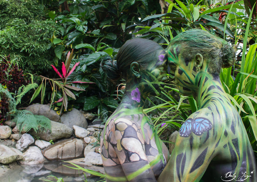 Painting Lovers Into The World Painting Lovers Into The World